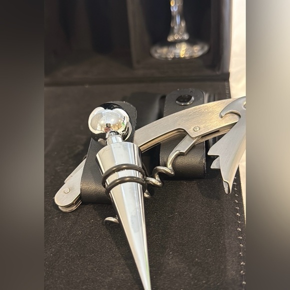 Wine Glass Bottle and Accessories Black Travel Tote - Picture 6 of 7